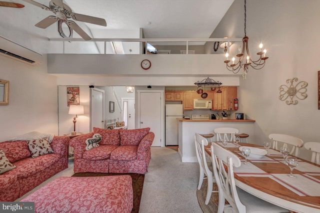 116 SNOW RIDGE CIR, Lake Harmony, PA 18624