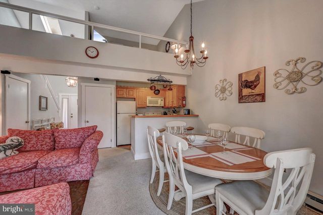 116 SNOW RIDGE CIR, Lake Harmony, PA 18624