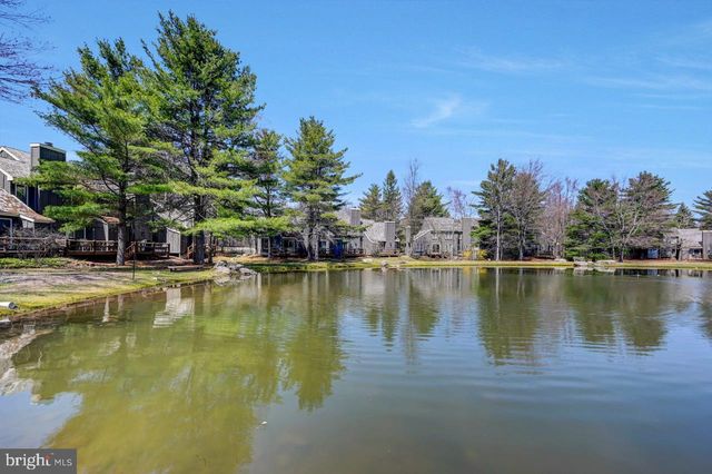 116 SNOW RIDGE CIR, Lake Harmony, PA 18624