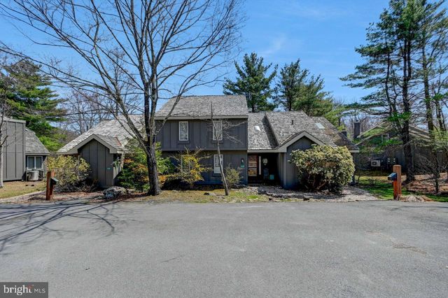 116 SNOW RIDGE CIR, Lake Harmony, PA 18624