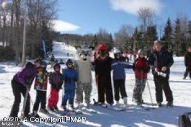 116 SNOW RIDGE CIR, Lake Harmony, PA 18624