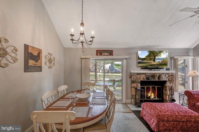 116 SNOW RIDGE CIR, Lake Harmony, PA 18624