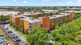 2366 E Mall DR 516, Fort Myers, FL 33901