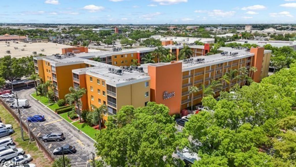 2366 E Mall DR 516, Fort Myers, FL 33901
