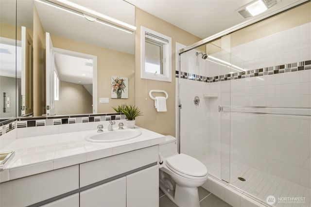 16102 SE Cougar Mountain Way, Bellevue, WA 98006