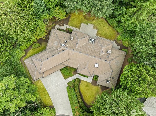 16102 SE Cougar Mountain Way, Bellevue, WA 98006