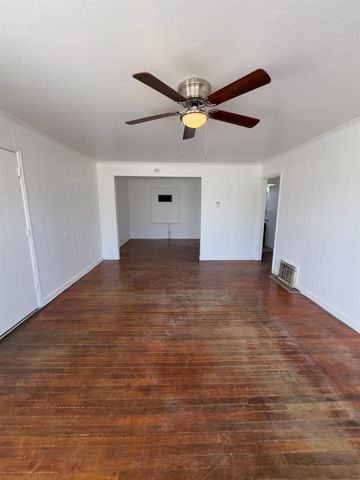 1242 E Shields Avenue, Fresno, CA 93704