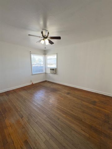 1242 E Shields Avenue, Fresno, CA 93704