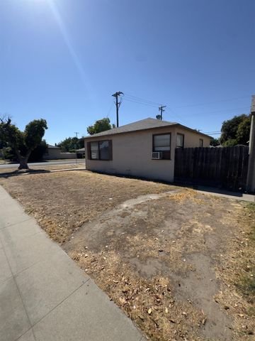 1242 E Shields Avenue, Fresno, CA 93704