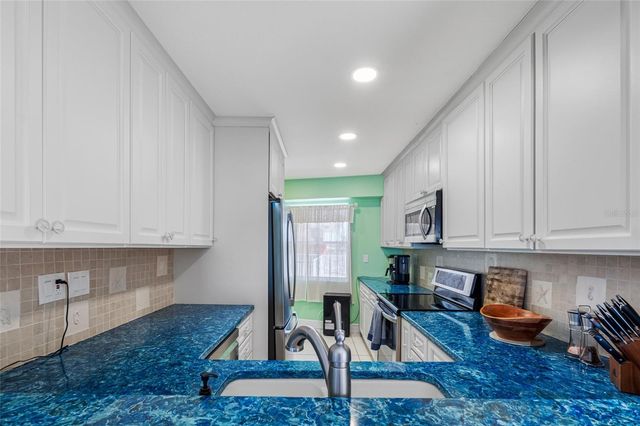 3100 GULF BOULEVARD 431, Belleair Beach, FL 33786