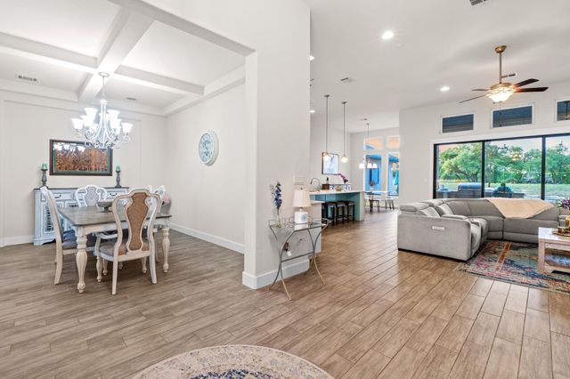 224 Highland Oaks, Leander, TX 78641