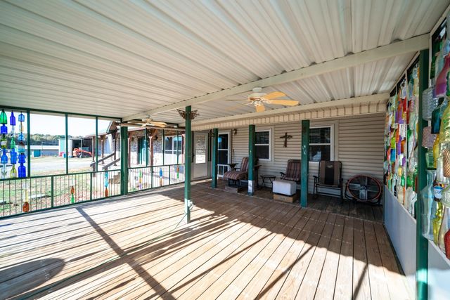 342 Old Easton Rd, Longview, TX 75603
