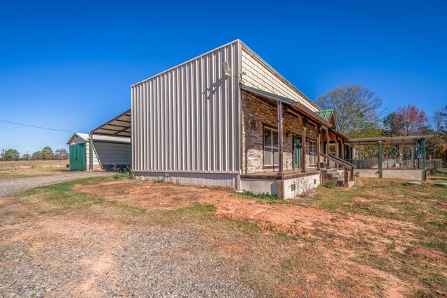 342 Old Easton Rd, Longview, TX 75603
