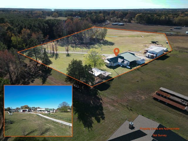 342 Old Easton Rd, Longview, TX 75603