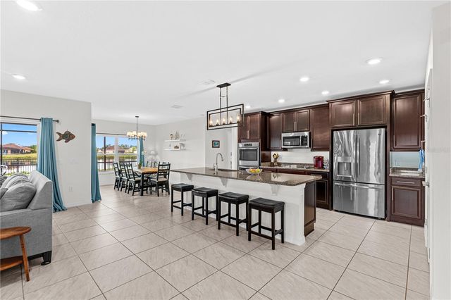 4851 PEARL LAKE COURT, Kissimmee, FL 34758