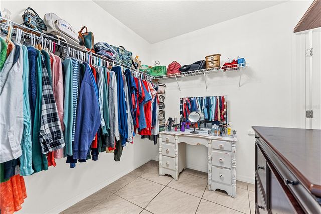 4851 PEARL LAKE COURT, Kissimmee, FL 34758