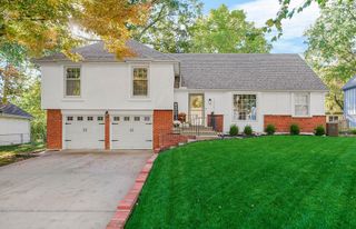 12207 W 101ST Terrace, Lenexa, KS 66215