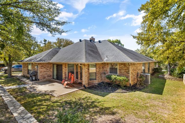 8919 Bontura Road, Granbury, TX 76049