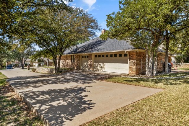 8919 Bontura Road, Granbury, TX 76049