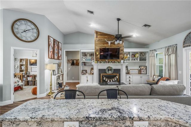 7065 29th Court, Vero Beach, FL 32967