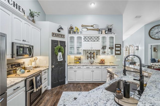 7065 29th Court, Vero Beach, FL 32967