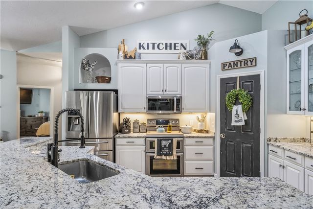 7065 29th Court, Vero Beach, FL 32967