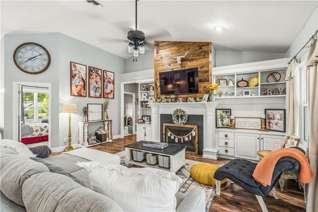 7065 29th Court, Vero Beach, FL 32967