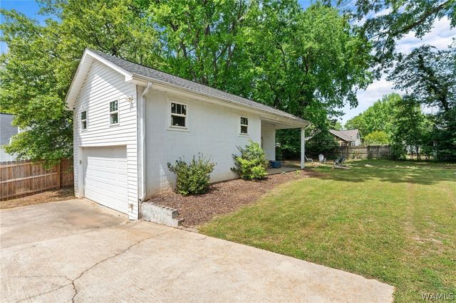 2412 20th, Northport, AL 35476