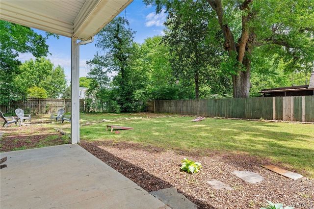2412 20th, Northport, AL 35476