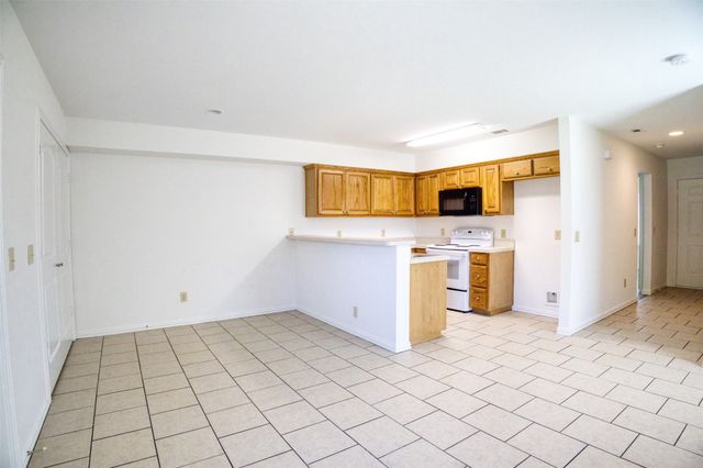 1708 S Waco Street, Van Alstyne, TX 75495