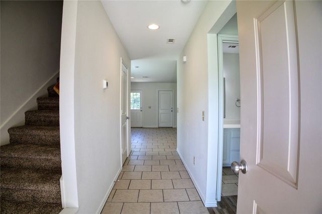 1708 S Waco Street, Van Alstyne, TX 75495