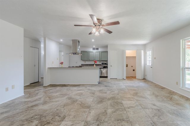 5120 Runyon Drive, The Colony, TX 75056