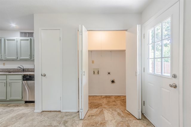 5120 Runyon Drive, The Colony, TX 75056
