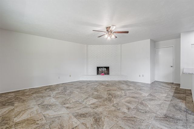 5120 Runyon Drive, The Colony, TX 75056