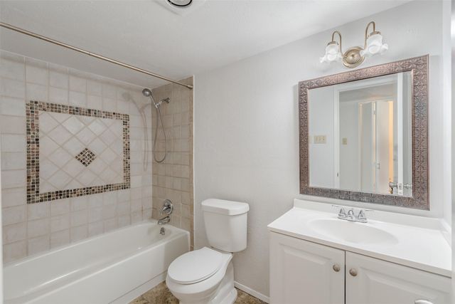 5120 Runyon Drive, The Colony, TX 75056