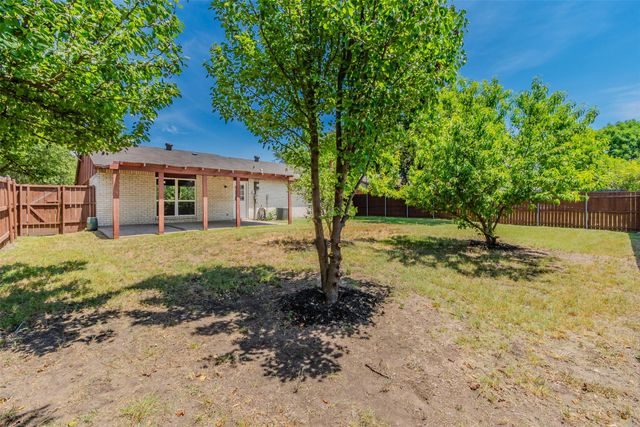 5120 Runyon Drive, The Colony, TX 75056
