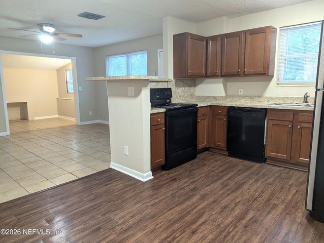 3917 MACGREGOR Drive, Jacksonville, FL 32210
