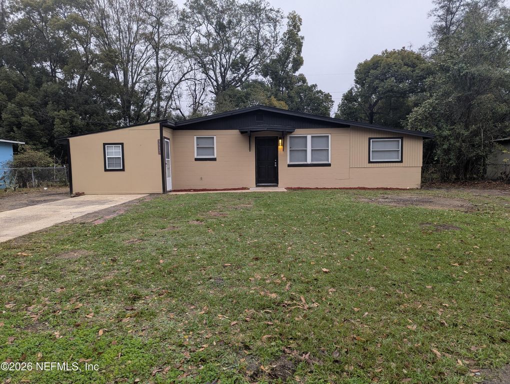 3917 MACGREGOR Drive, Jacksonville, FL 32210