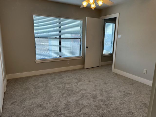 9716 Linkmeadow Lane, Houston, TX 77025