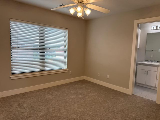 9716 Linkmeadow Lane, Houston, TX 77025