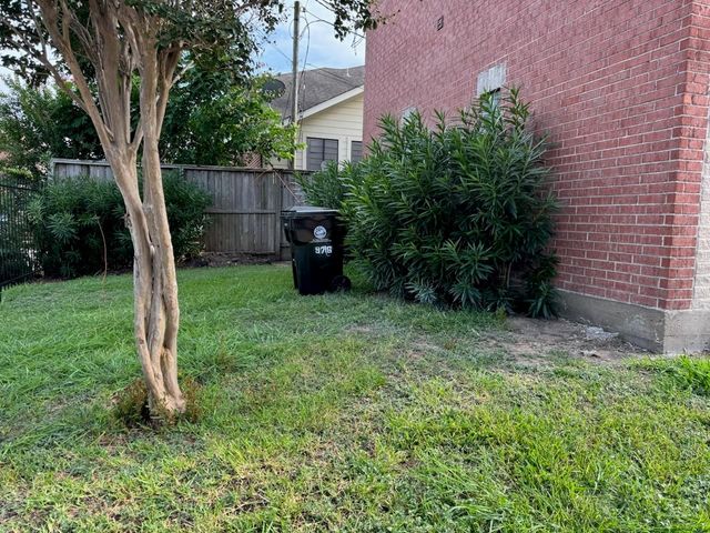 9716 Linkmeadow Lane, Houston, TX 77025