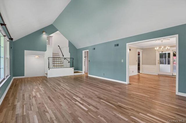 7 Stanley Road, White Plains, NY 10605