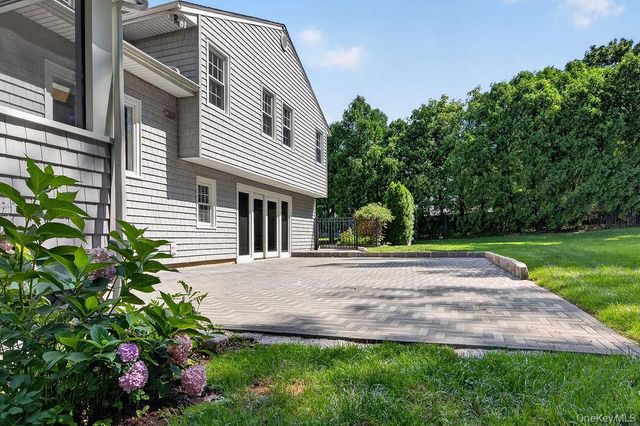 7 Stanley Road, White Plains, NY 10605