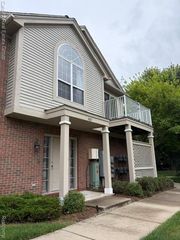 14211 Chesapeake Circle, Walled Lake, MI 48390