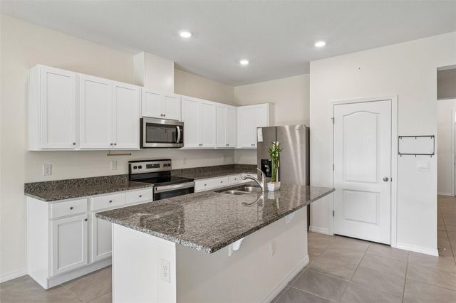 1014 LIDO DRIVE, Howey In The Hills, FL 34737