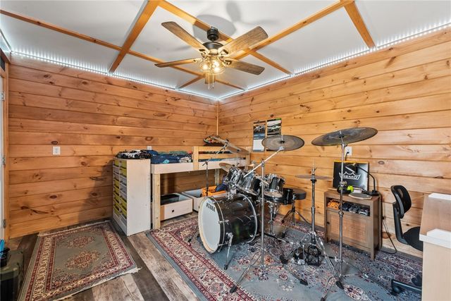 300 Clubhouse Drive, Donegal, PA 15628