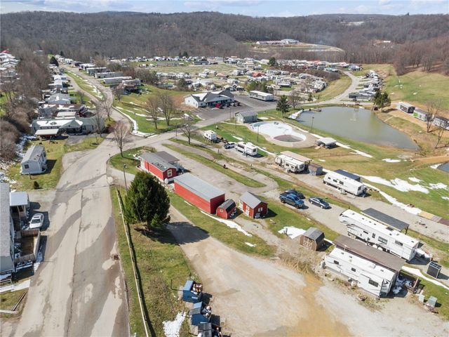 300 Clubhouse Drive, Donegal, PA 15628