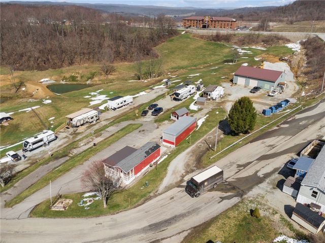 300 Clubhouse Drive, Donegal, PA 15628