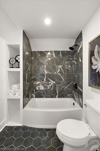 3508 Parker Street, Detroit, MI 48214