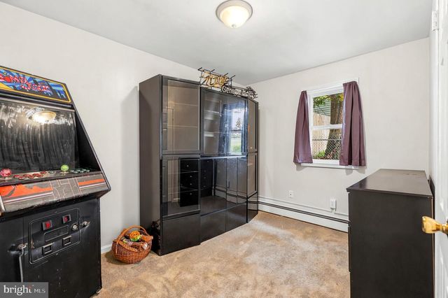 365 W KING ST, Pottstown, PA 19464